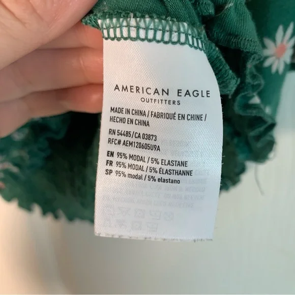 American Eagle Green Floral Crop Top - Picture 6 of 6